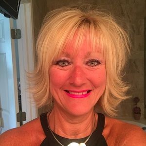 Meet your Posher, Theresa